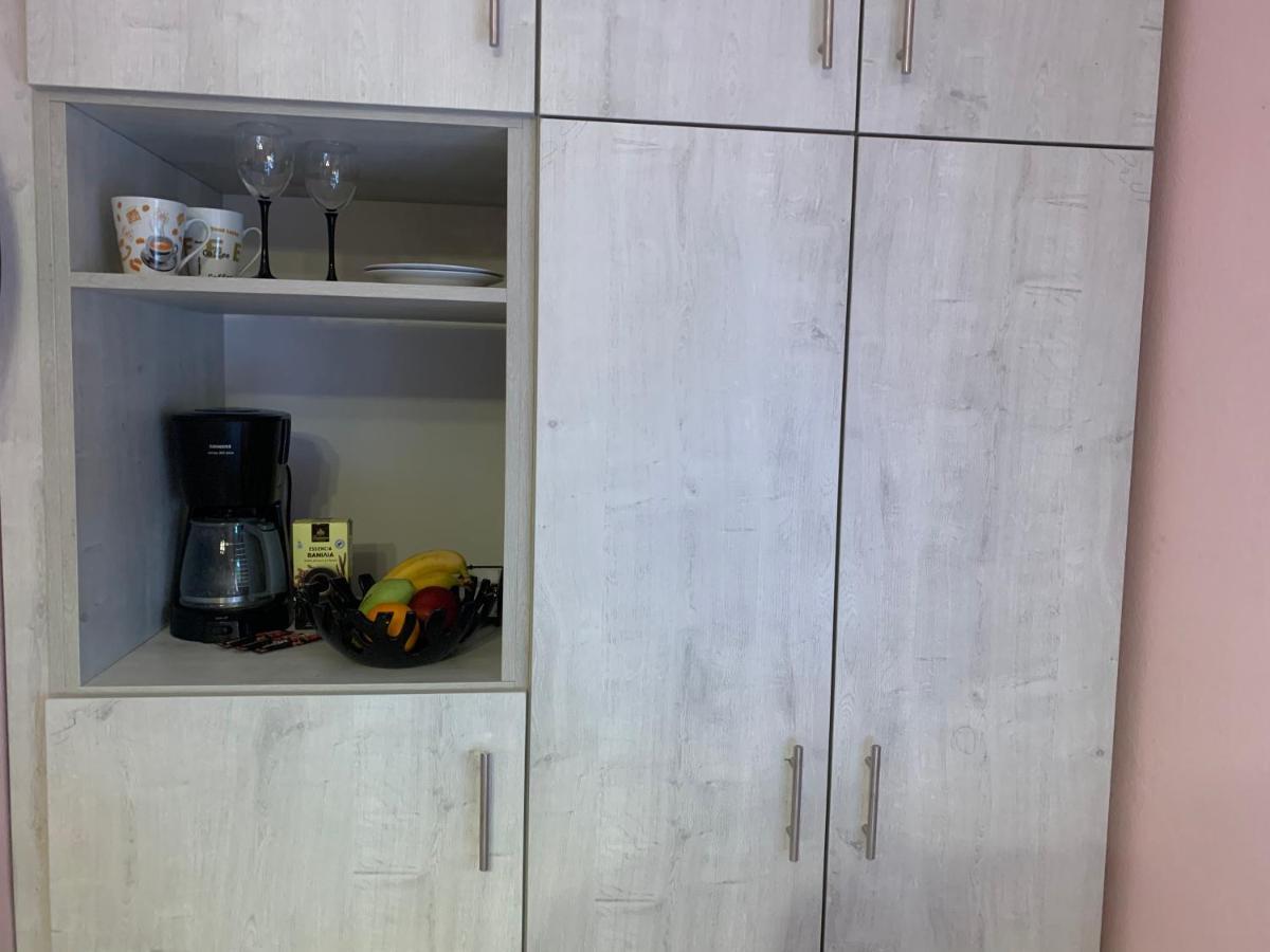Central & Riverfront Room 1 إذيسا المظهر الخارجي الصورة