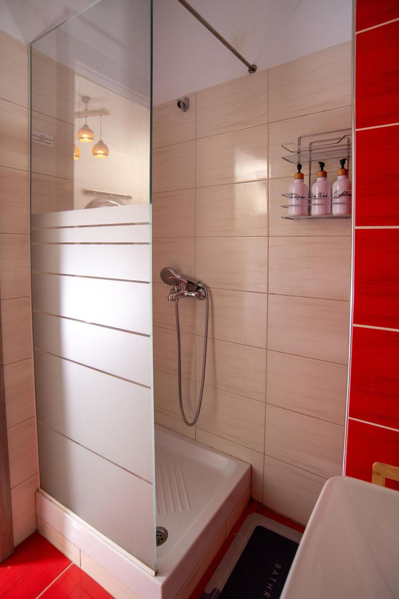 Central & Riverfront Room 1 إذيسا المظهر الخارجي الصورة