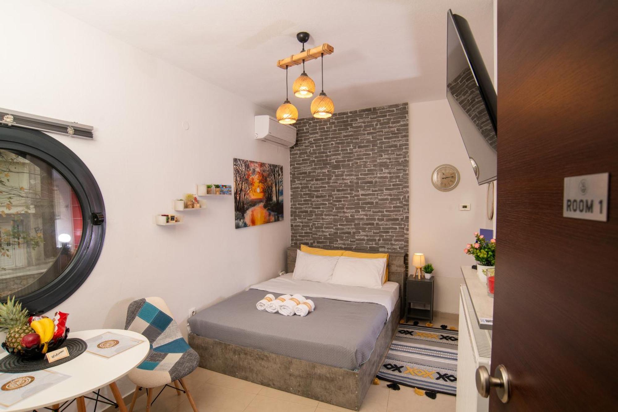 Central & Riverfront Room 1 إذيسا المظهر الخارجي الصورة